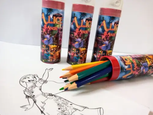 Latinha com 12 Lápis de Cor Encanto Disney