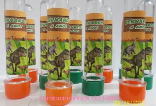 Tubete dinossauros