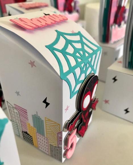Caixinha Personalizada Spidey e Seus Amigos Espetaculares Luxo Me