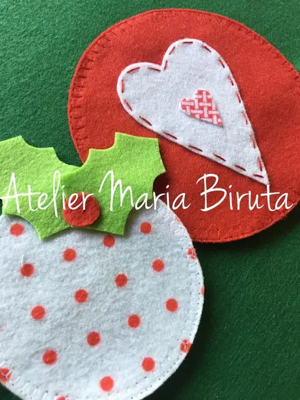 Árvore de Natal em Feltro 1,40m + Boneco de Neve + Rena