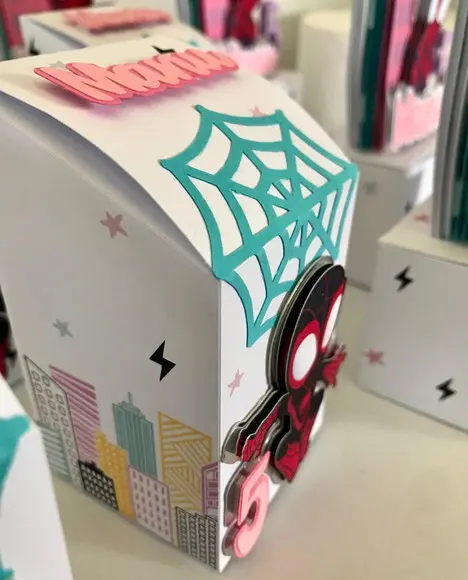 Caixinha Personalizada Spidey e Seus Amigos Espetaculares Luxo Me