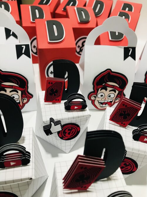Kit Festa Enaldinho Personalizada Completa Decoração e lembranc