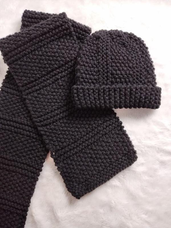 Cachecol e gorro masculino em tricô - preto