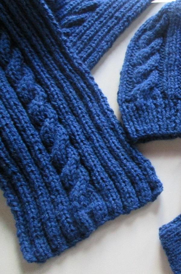 Cachecol e gorro   masculino em tricô  trançado- azul