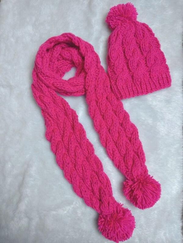 Conjunto de Inverno Infantil em Tricô Rosa - Cachecol e Gorro co