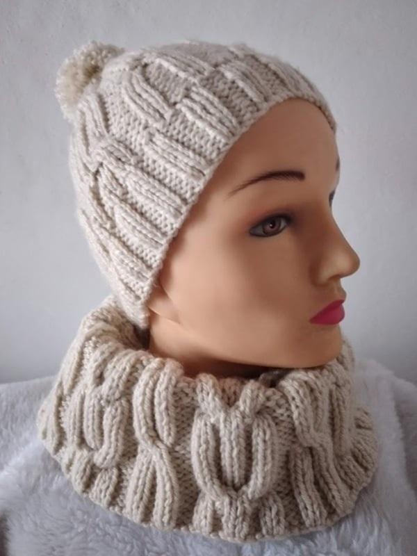 Cachecol gola  e gorro  em tricô  trançado- natural