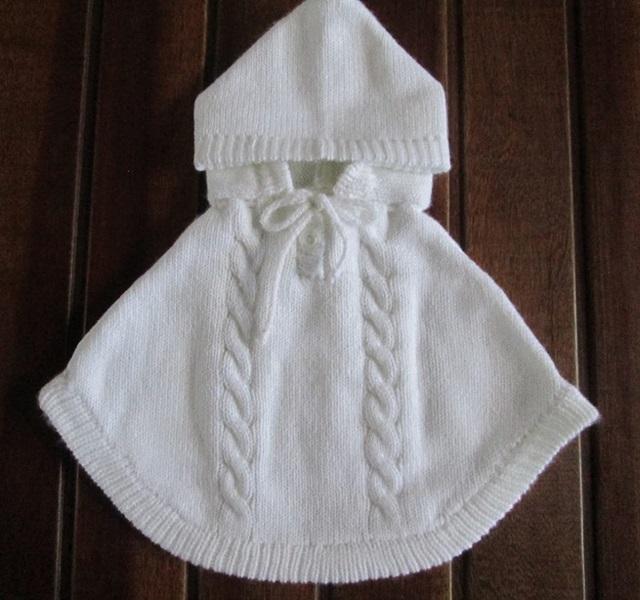 Poncho Capinha Tricô  - branco