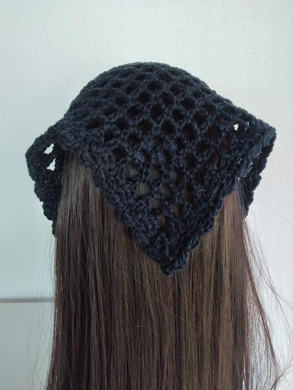 Bandana em  Crochê  arcos preta- lenço para cabelos