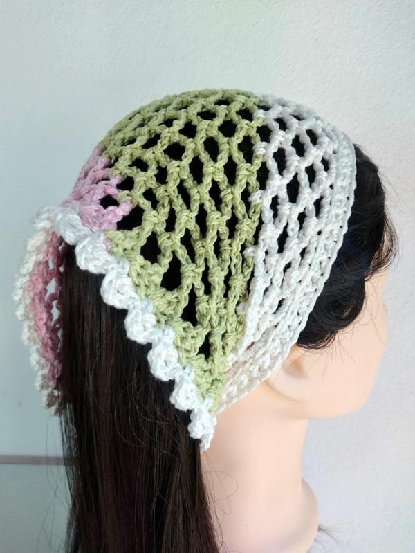 Bandana em  Crochê  arcos cores- lenço para cabelos