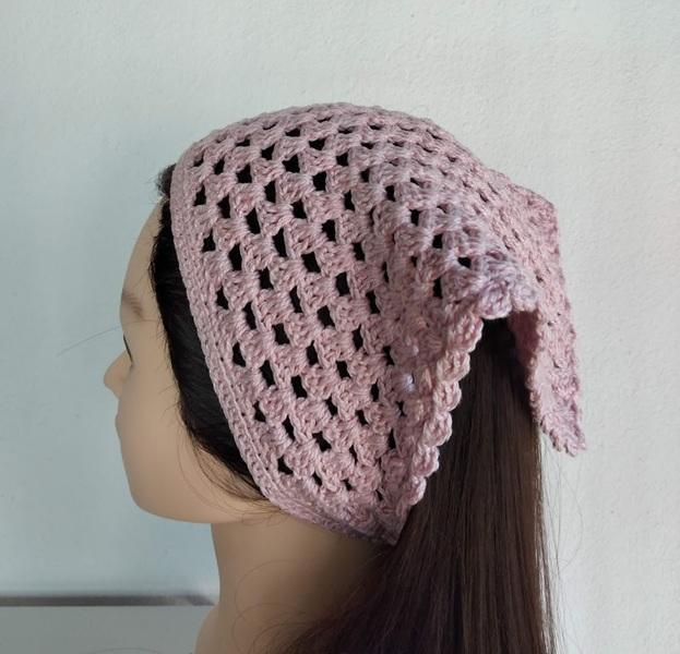 Bandana em  Crochê  rosa - lenço para cabelos