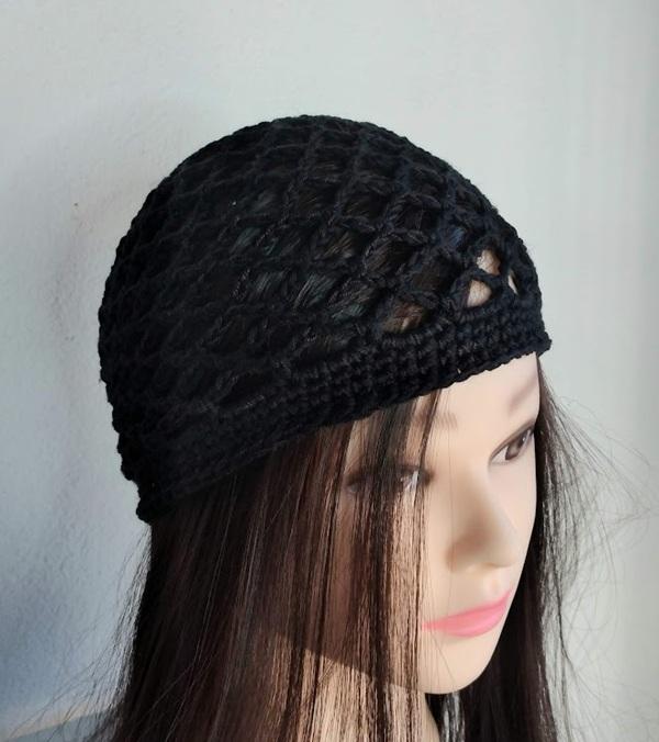 Gorro headpiece em crochê artesanal preto