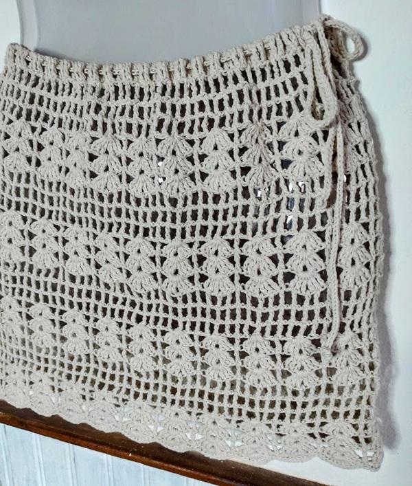 Saia saída de praia em crochê -  natural