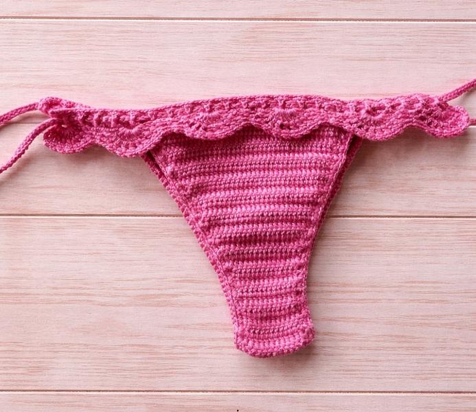 biquini de crochê com babadinho - pink