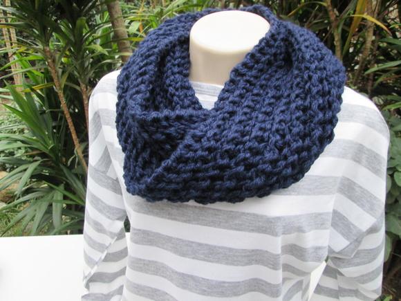 Cachecol Maxi Gola em Tricô - Azul Escuro