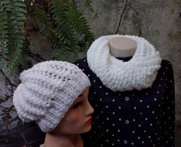 Conjunto Cachecol Maxi Gola e Gorro em Tricô - Branca