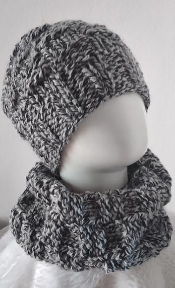Gorro e Gola de Tricô Infantil - Mesclada Cinza