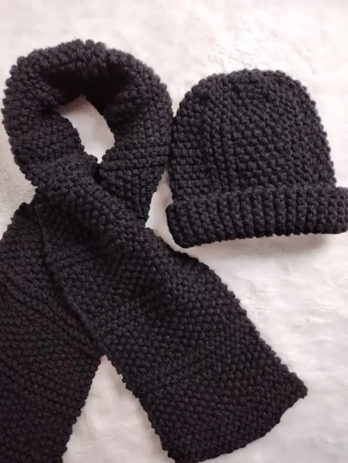Cachecol e gorro masculino em tricô - preto