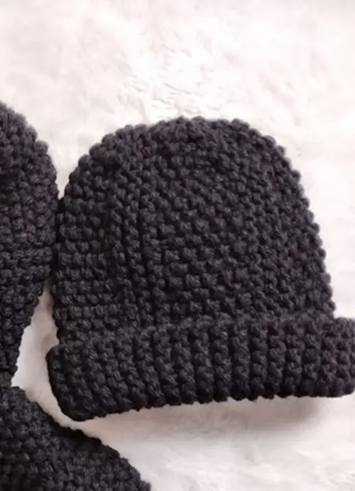 Gorro em Tricô Manual Preto  - Unissex