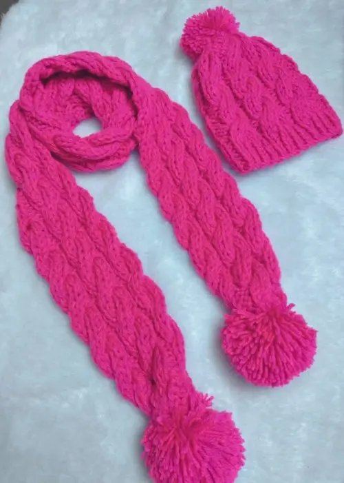 Conjunto de Inverno Infantil em Tricô Rosa - Cachecol e Gorro co