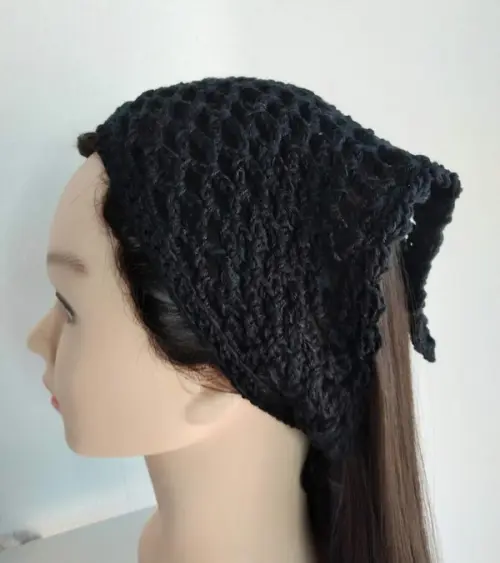 Bandana em  Crochê  arcos preta- lenço para cabelos