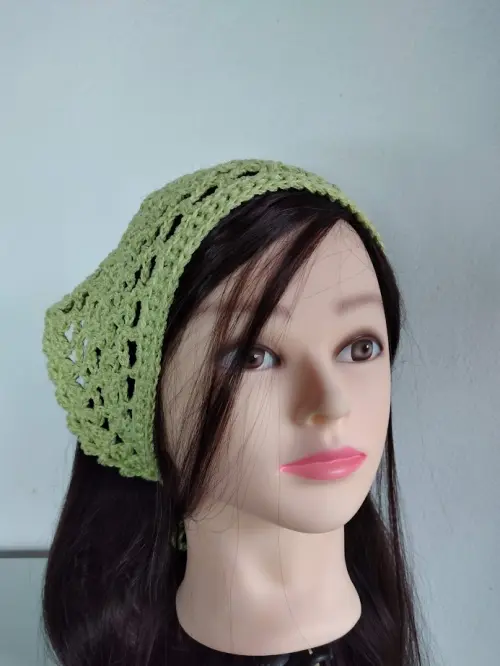 Bandana em  Crochê  arcos verde- lenço para cabelos