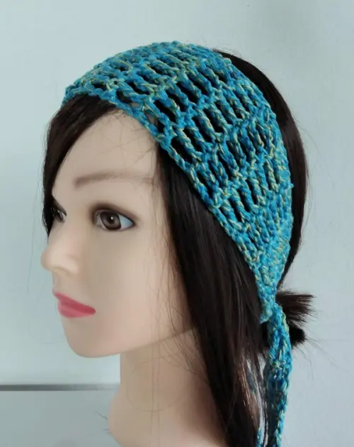 Faixa de cabelo em crochê azul mesclado - artesanal