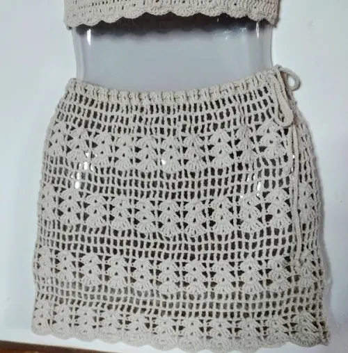 Saia saída de praia em crochê -  natural