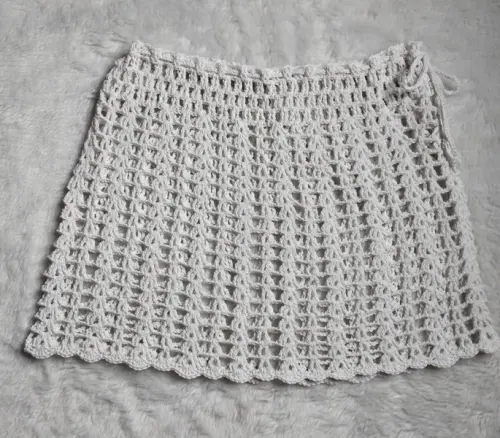Saia saída de praia em crochê -  branca