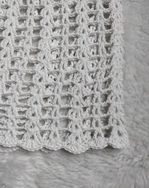 Saia saída de praia em crochê -  branca