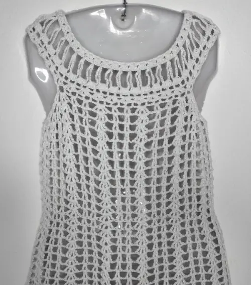 Saída de praia  vestido em crochê   - branca