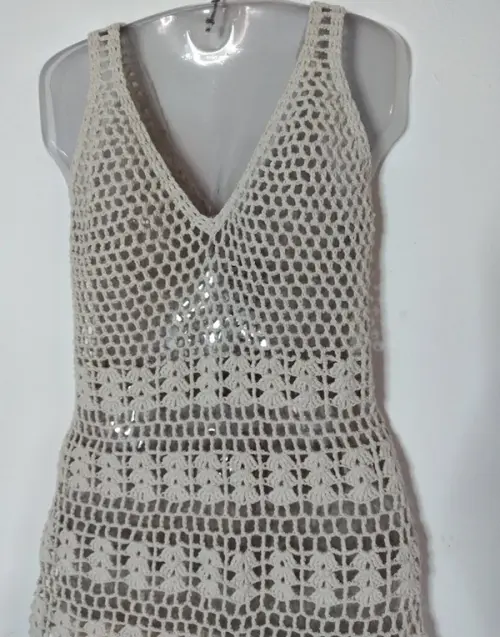 Saída de praia  vestido em crochê   - natural