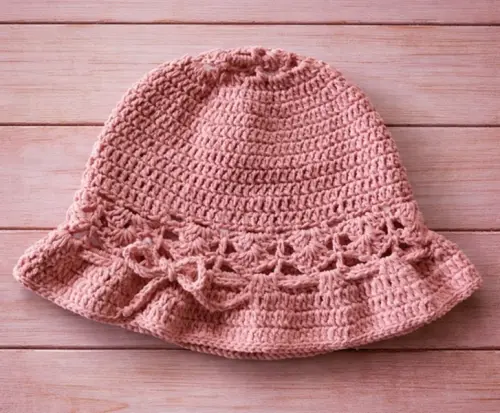 Chapéu infantil  de crochê - rosa
