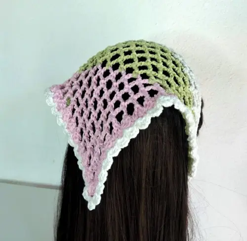 Bandana em Crochê Arcos Colorida - Lenço para Cabelos