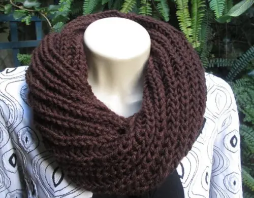 Cachecol Maxi Gola em Tricô - Marrom