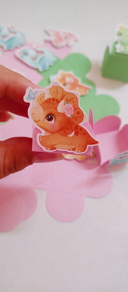 Forminha para Doces Dinossauro Baby - Kit com 20 Unidades