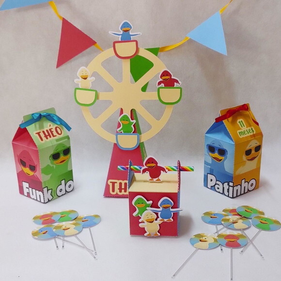 Kit Mesversário Patinhos Coloridos