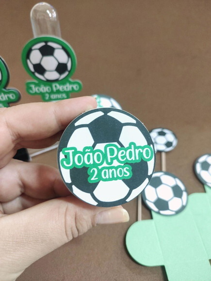 Latinha Futebol Aplique Bola