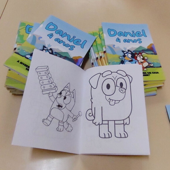 Livro de Colorir m Bluey