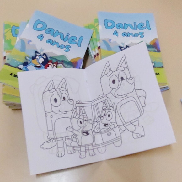 Livro de Colorir m Bluey