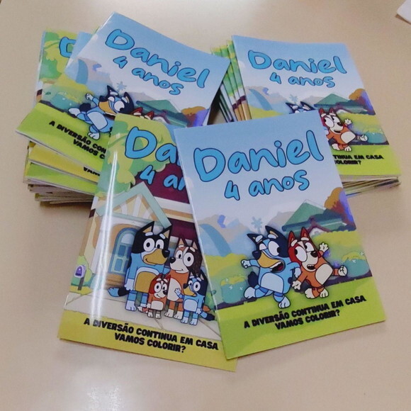 Livro de Colorir Bluey P