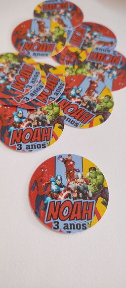 Tag Avengers Circular com Furo - 30 Unidades
