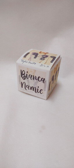 Caixa Cubo. - Taylor Swift