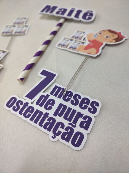 Topo de Bolo Mesversário Ostentação