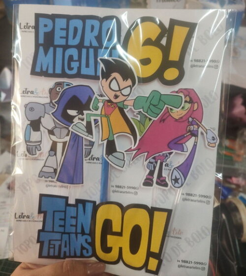 Topo de Bolo Titans