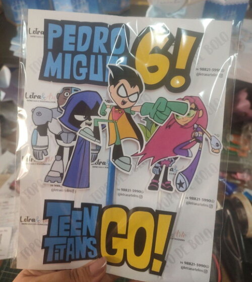 Topo de Bolo Titans