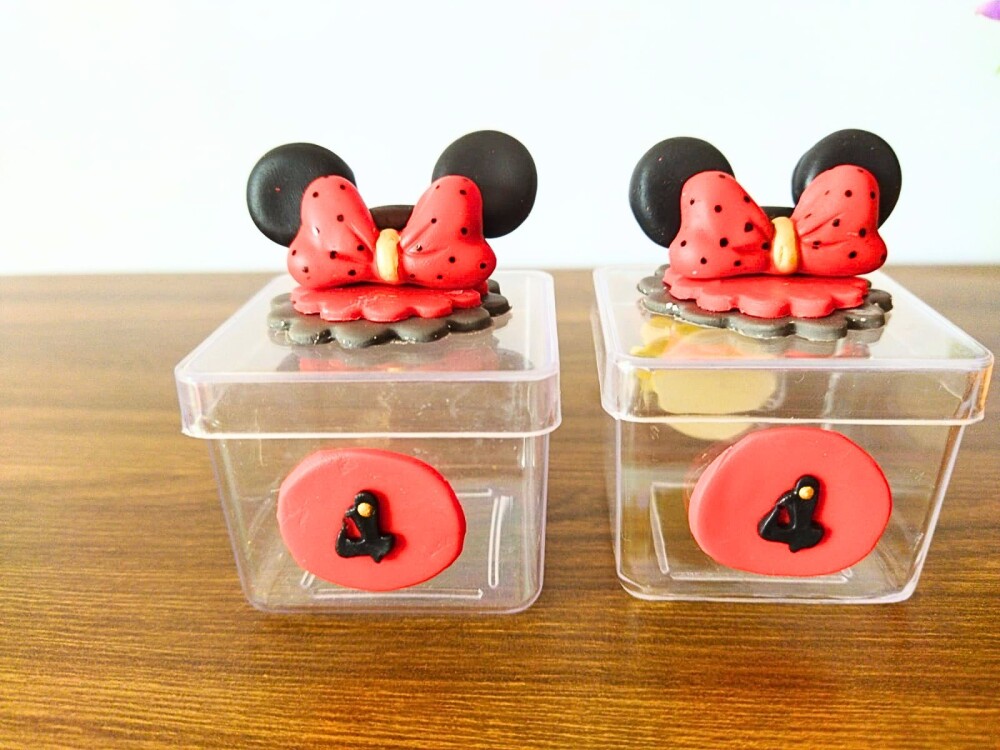 10 caixinhas personalizadas minnie biscuit orelhas e laço cláss