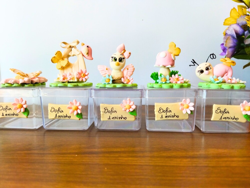 10 caixinhas personalizadas jardim encantado biscuit 5 modelos