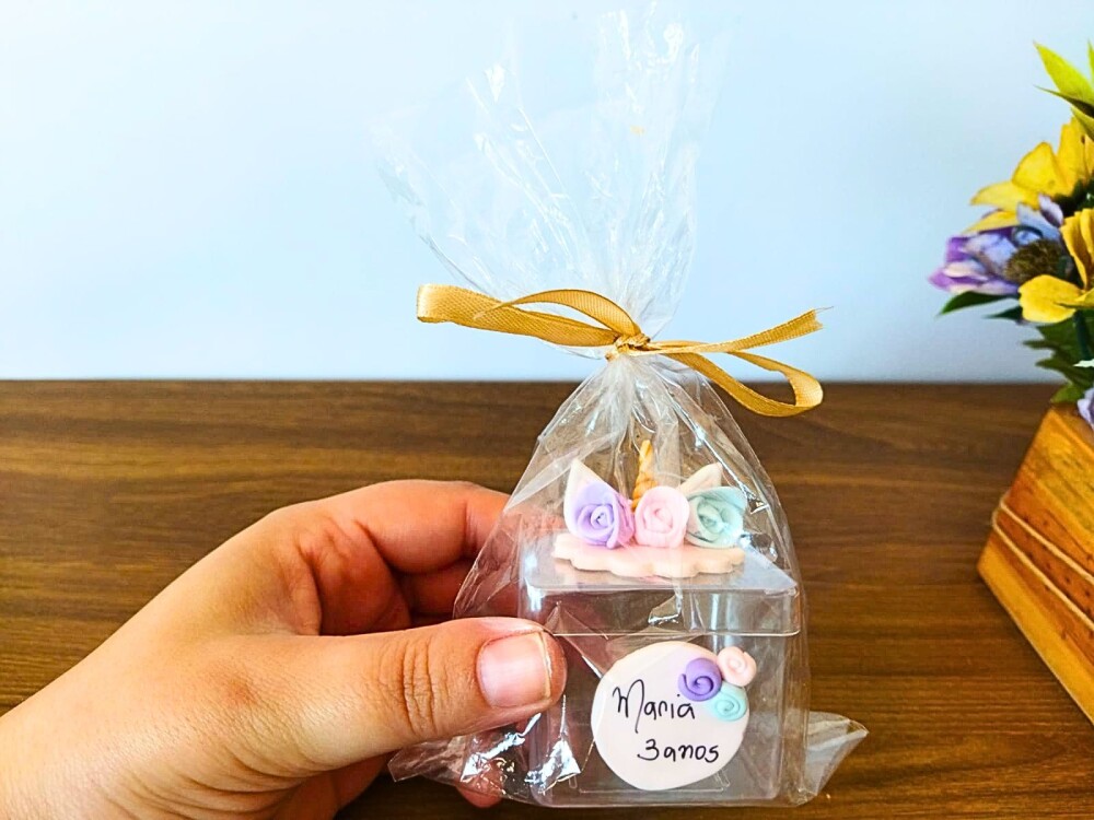 kit 10 caixinha unicórnio tiara lembrancinha em biscuit personal