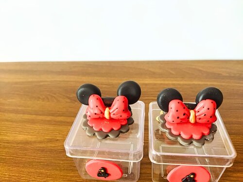 10 caixinhas personalizadas minnie biscuit orelhas e laço cláss
