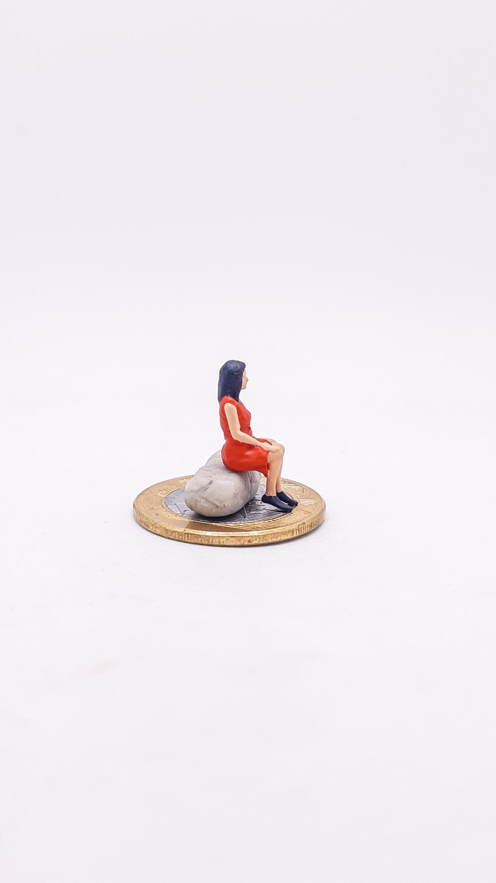 Mulher Sentada Miniatura M434A